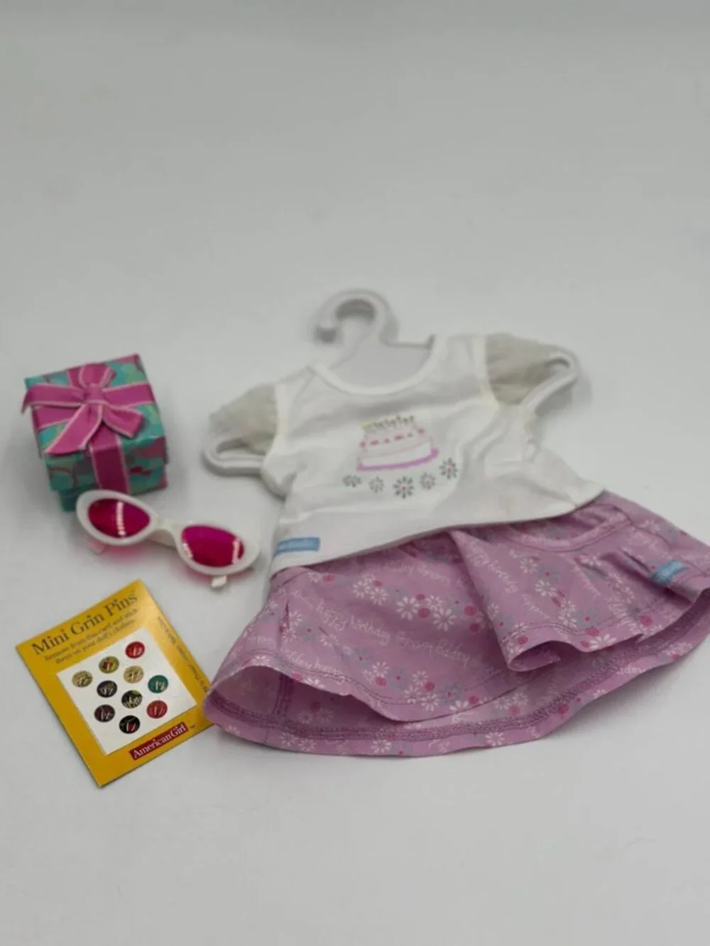 American Girl JLY #10 Doll 1995 Pleasant Company RARE Green Eyes + Outfits